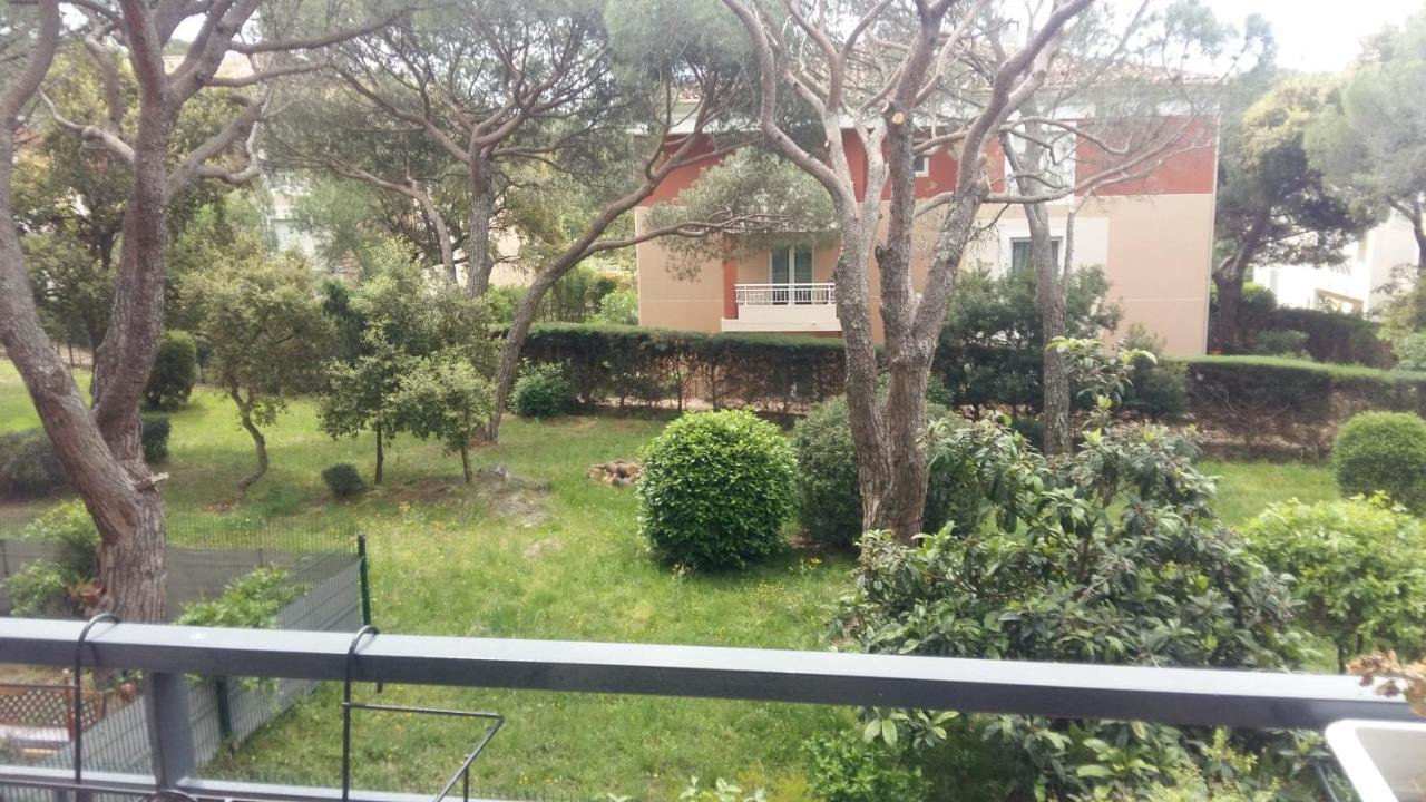 Appartement F3 Valescure Saint-Raphaël Dış mekan fotoğraf